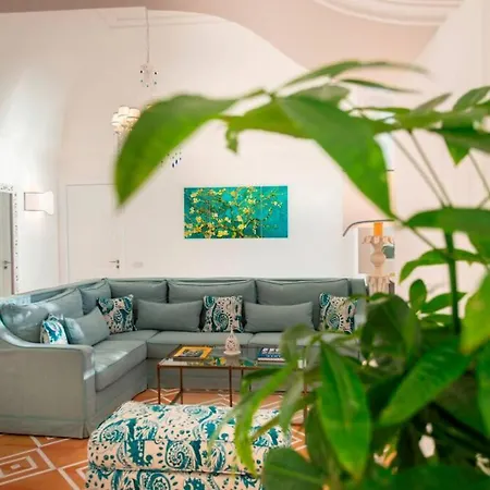 The Mediterranean Arthouse - Stunning Sea View Villa Praiano