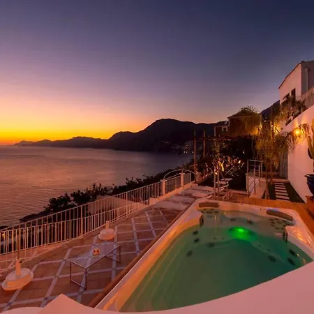 Villa The Mediterranean Arthouse - Stunning Sea View *